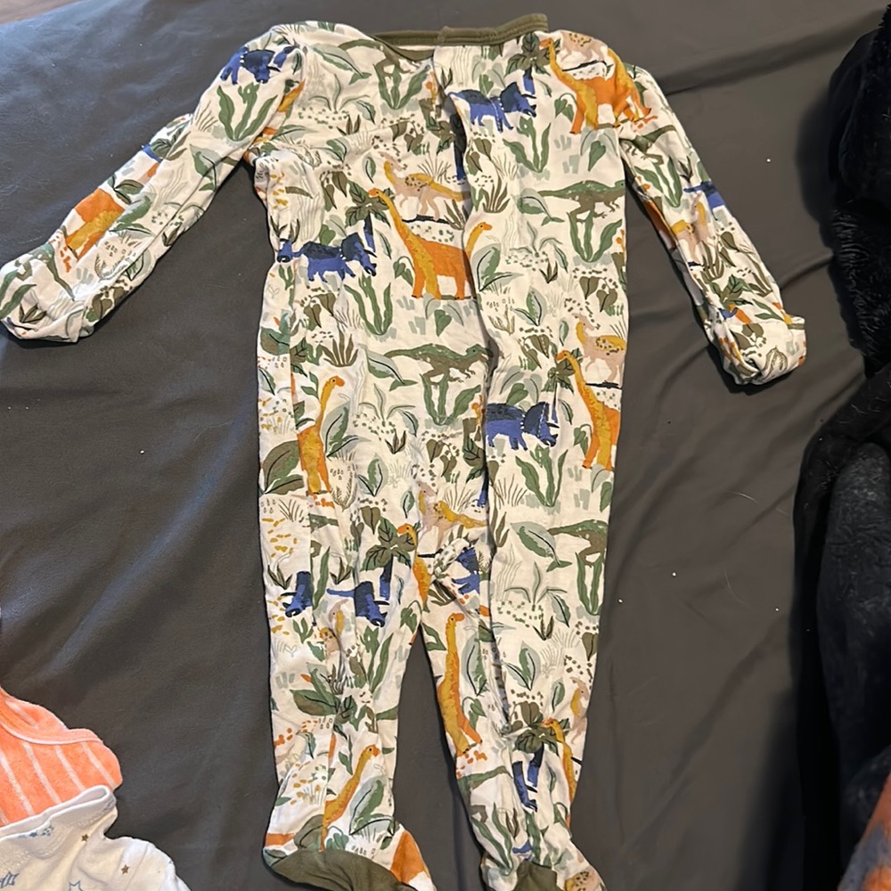 Magnetic me size 0-3 months